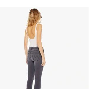 Mother Jeans Dazzler 26 Lighting up Lanterns